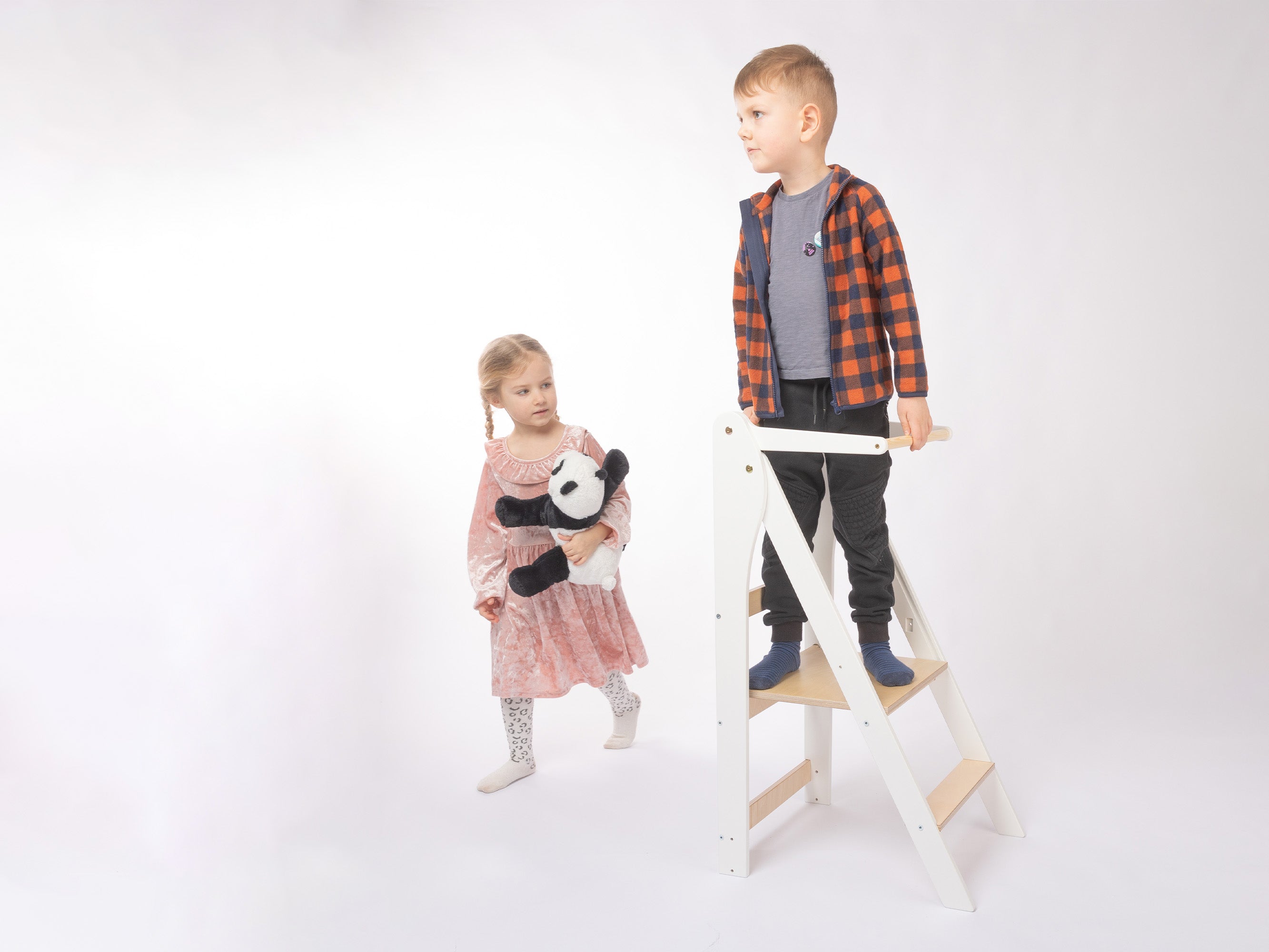 Foldable Adjustable Height Learning Tower KSAL